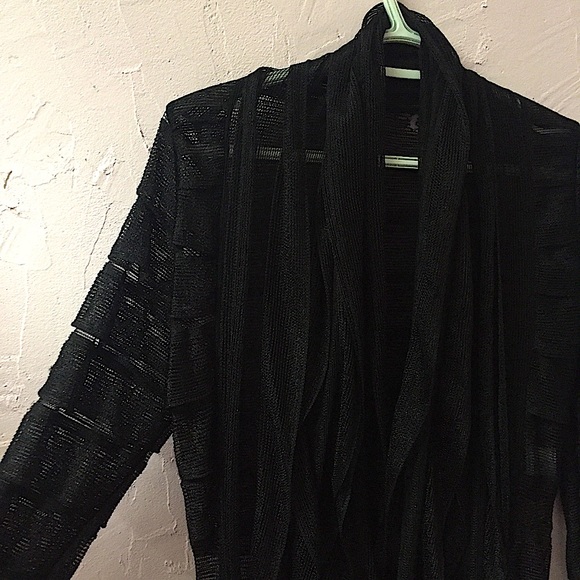 Gothic Witches Ruffled Midnight Shawl Long Sleeve - Picture 4 of 11